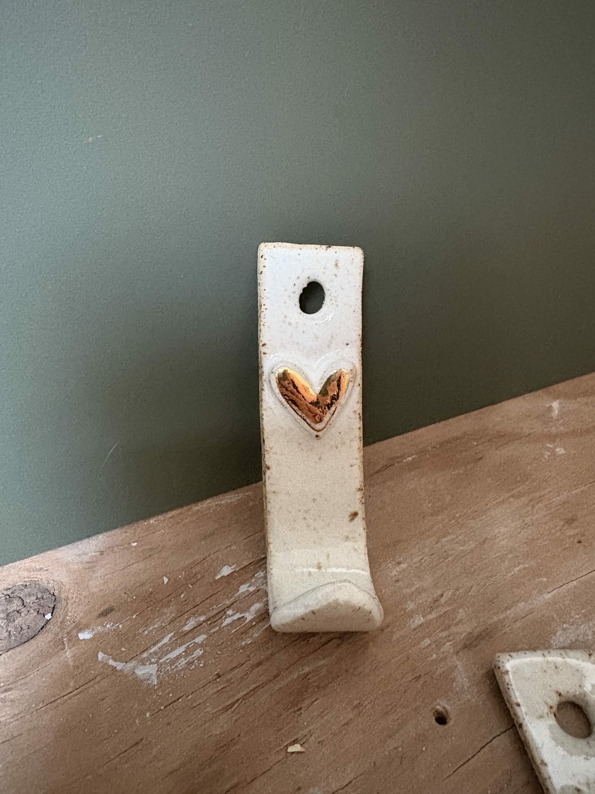 Crochets "coeur d'or" (taille S)